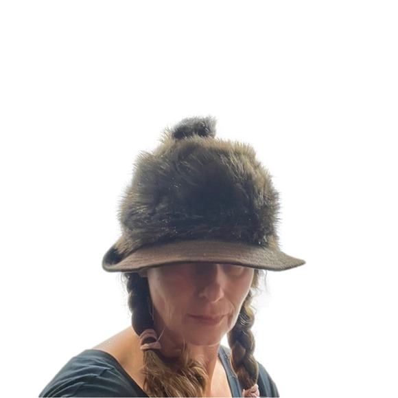 Vintage Faux Fur Brown  Hat with PomPom - Picture 1 of 7